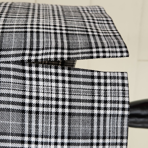 ZARA Plaid Mini Skirt (S) - Picture 8 of 11